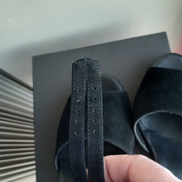 Fabianelli Black Suede Ankle Strap Block Heel Sandals Sz 38/ 7 -7.5 ITALY - Picture 12 of 16